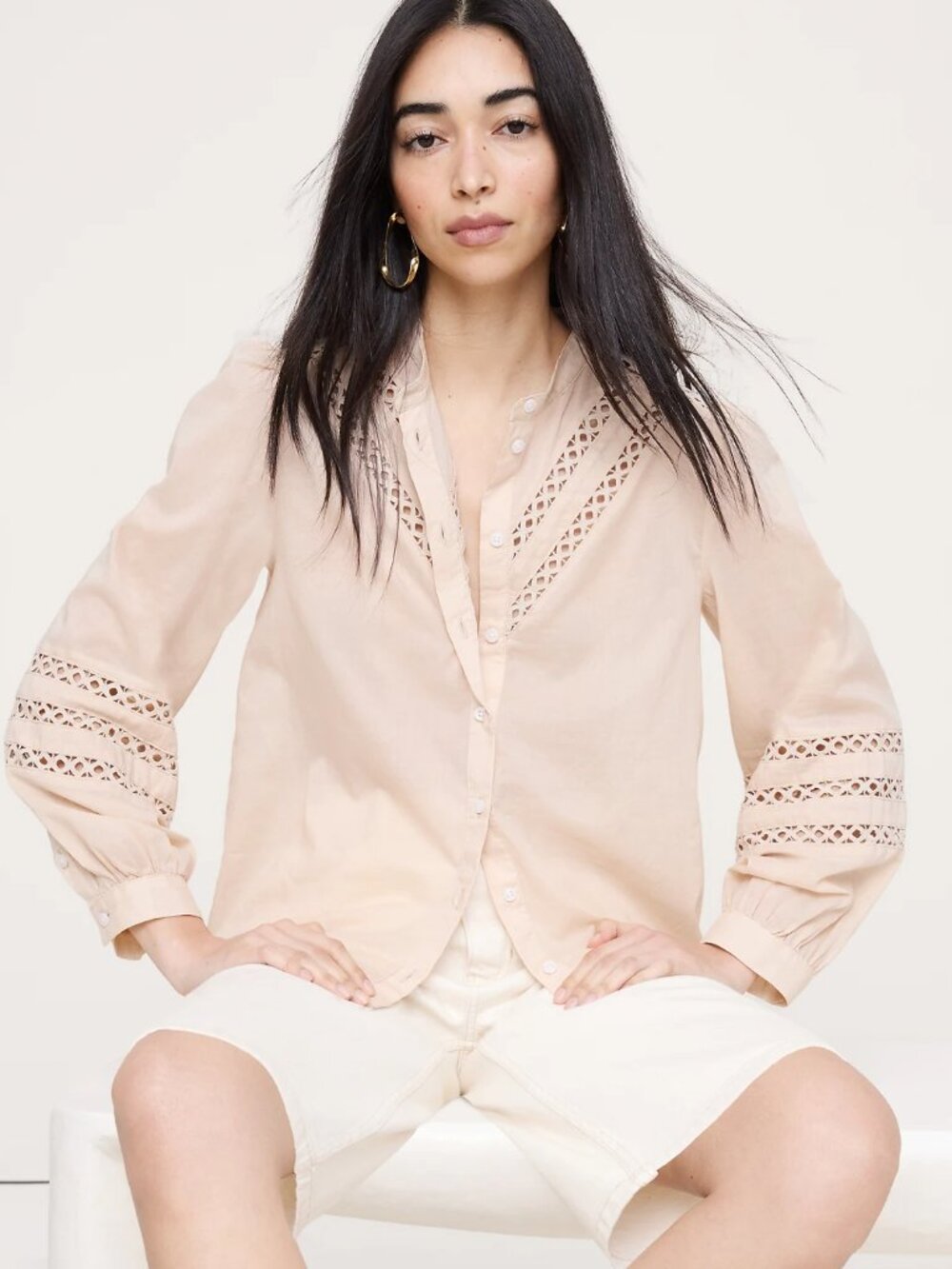 NWT! Banana Republic Prosecco Beige Lightweight Cotton Inset-Lace Blouse XS